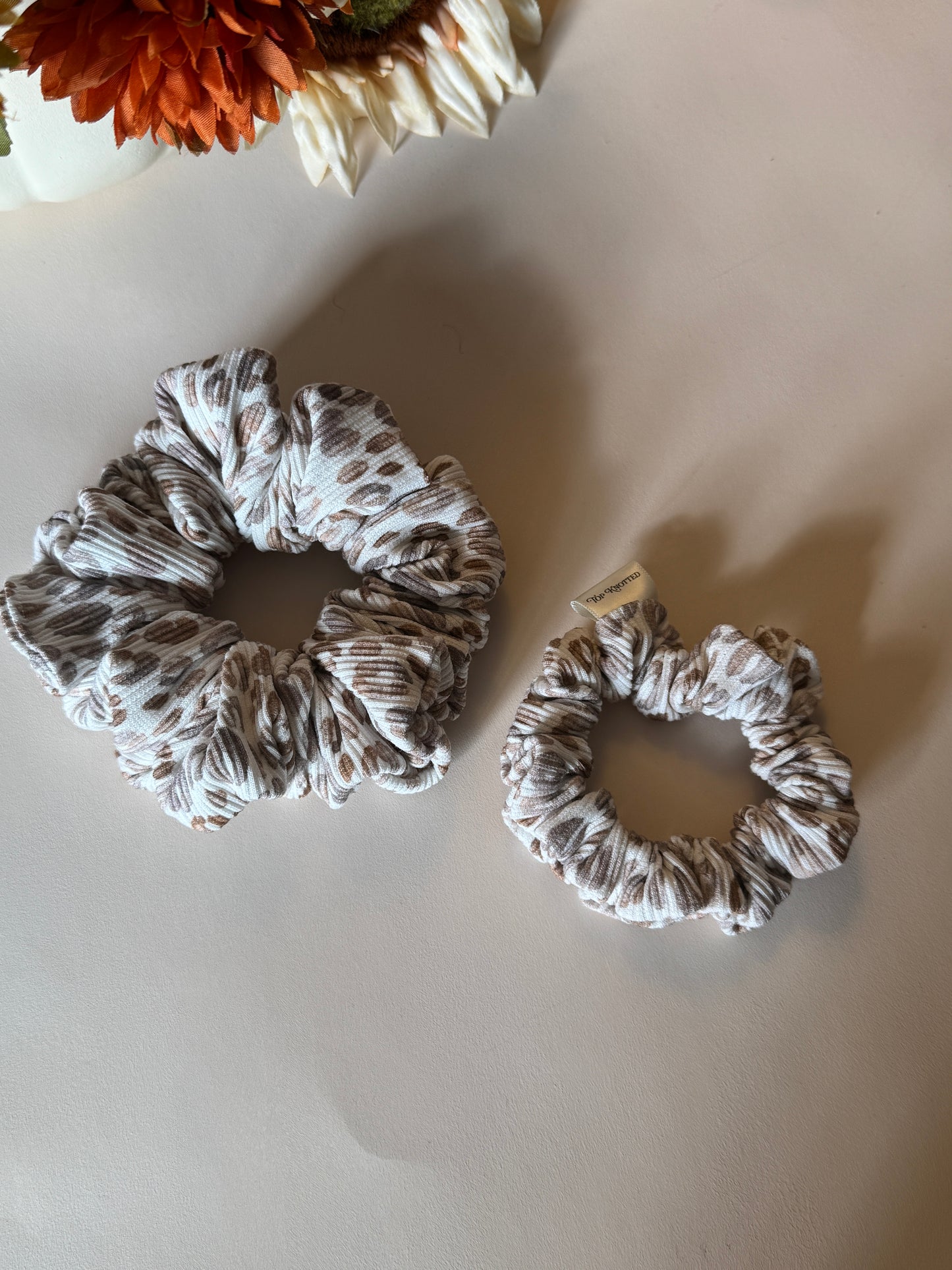 Cinnamon Spots Scrunchie