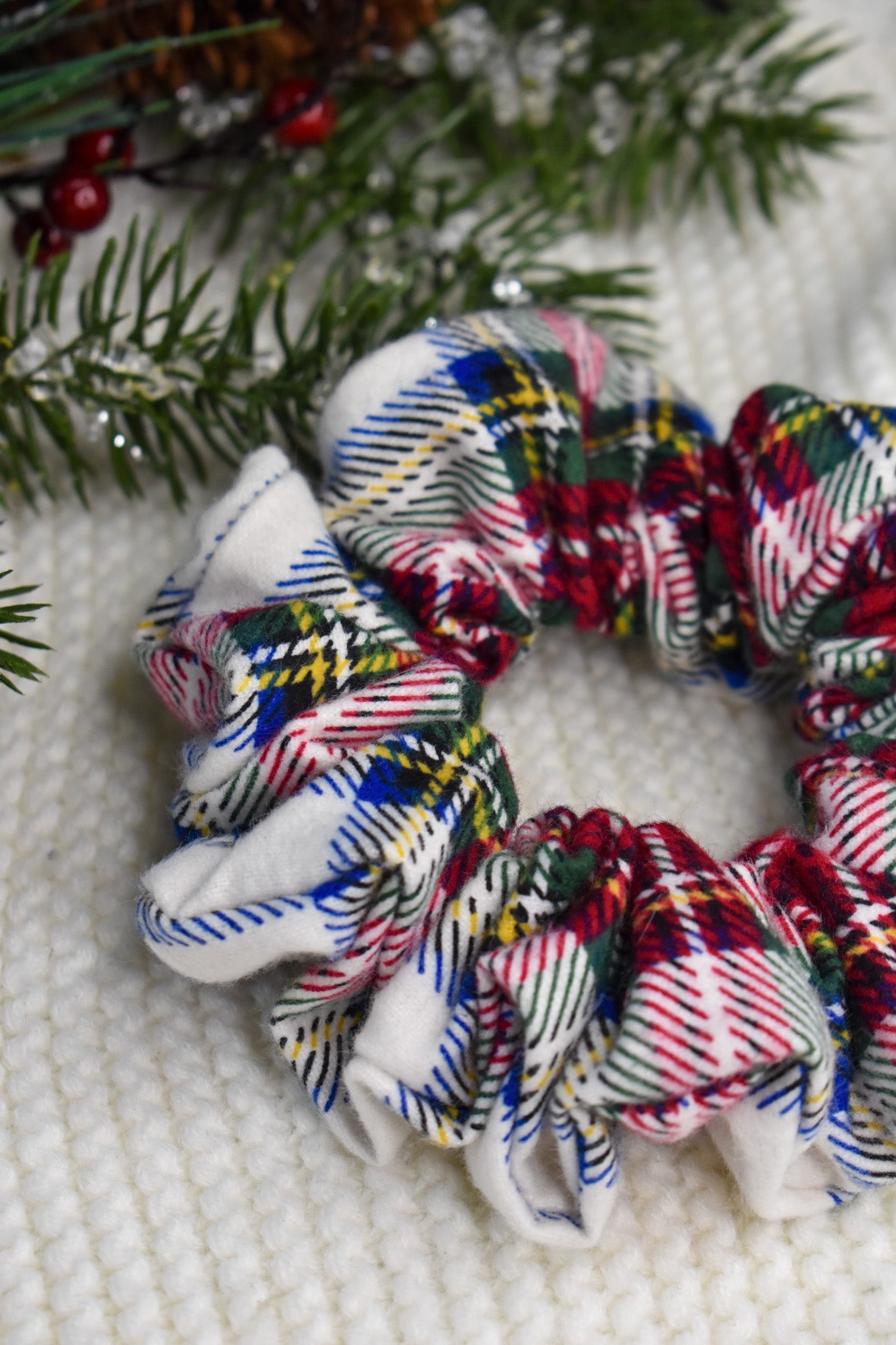 Traditions Scrunchie