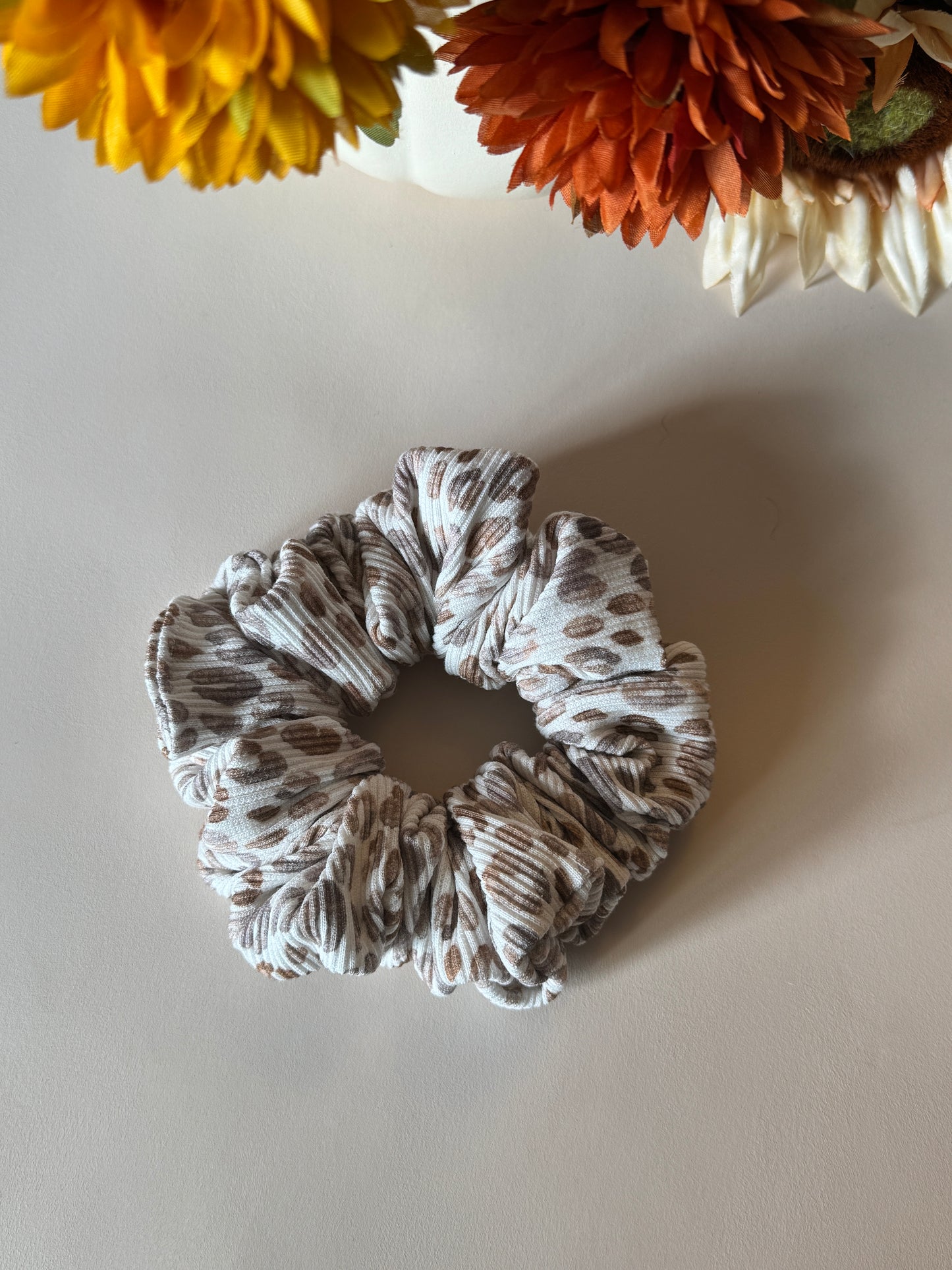 Cinnamon Spots Scrunchie