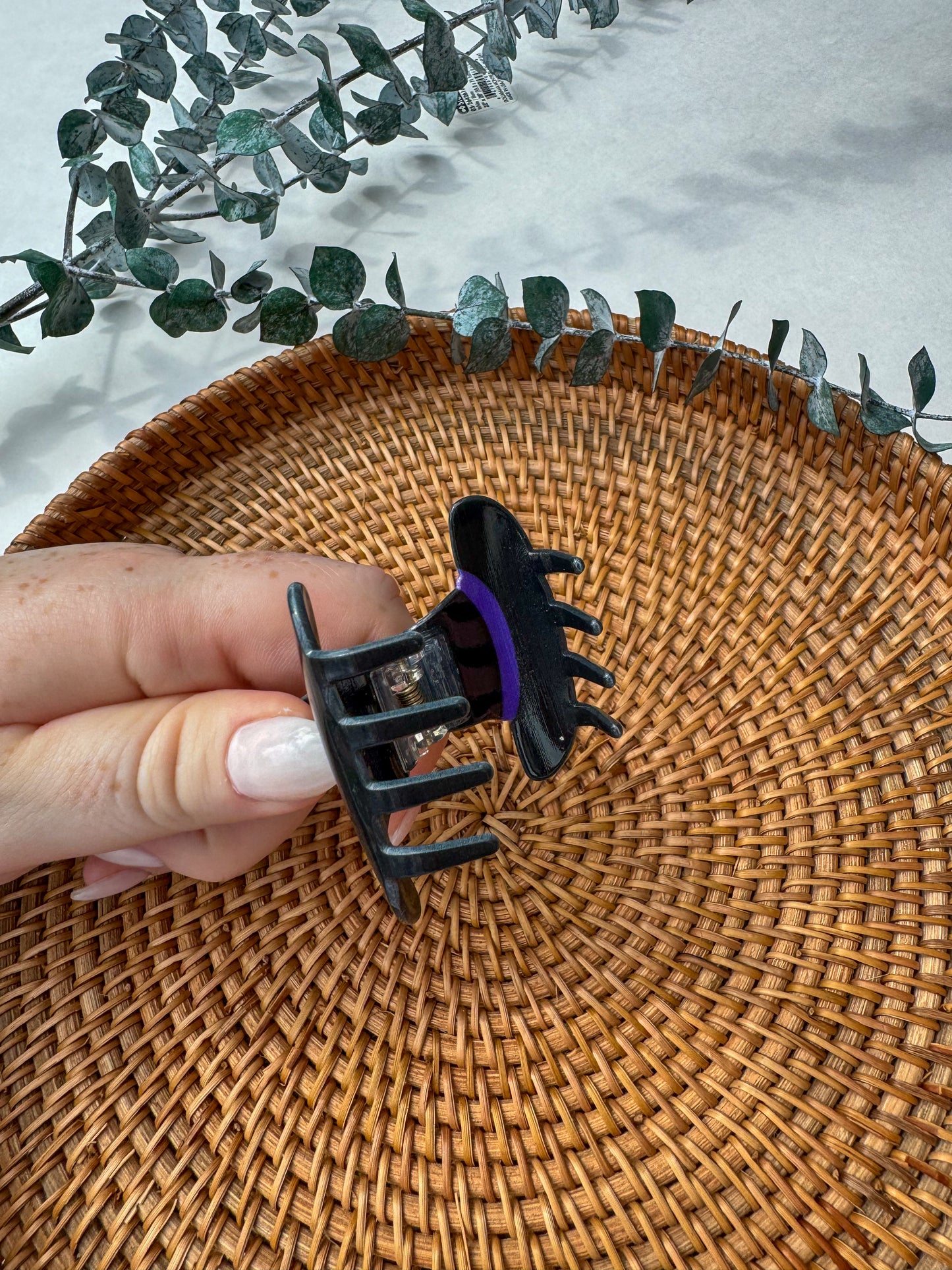 Basic Witch | Spooky Claw
