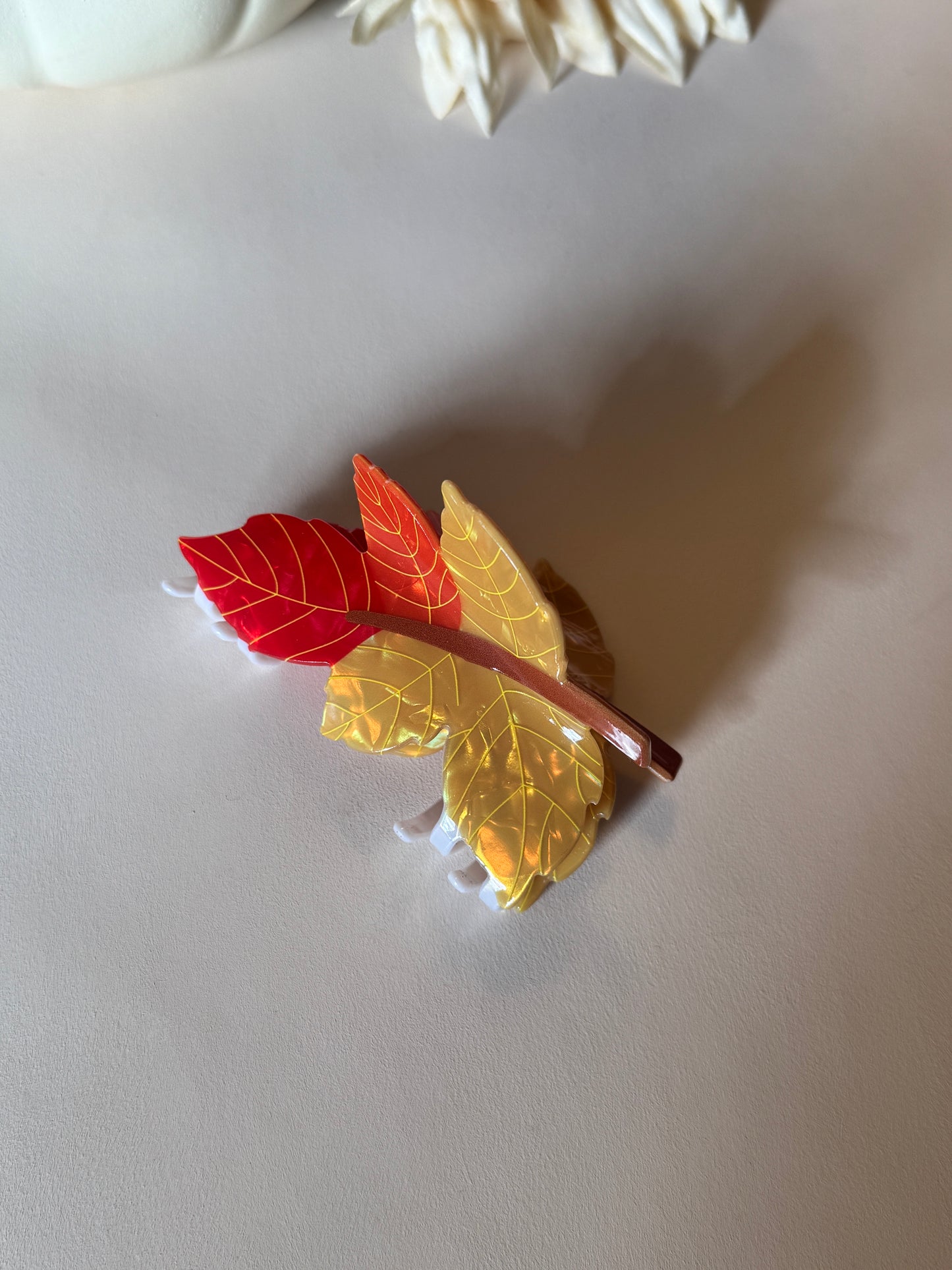 Autumn Leaf Claw