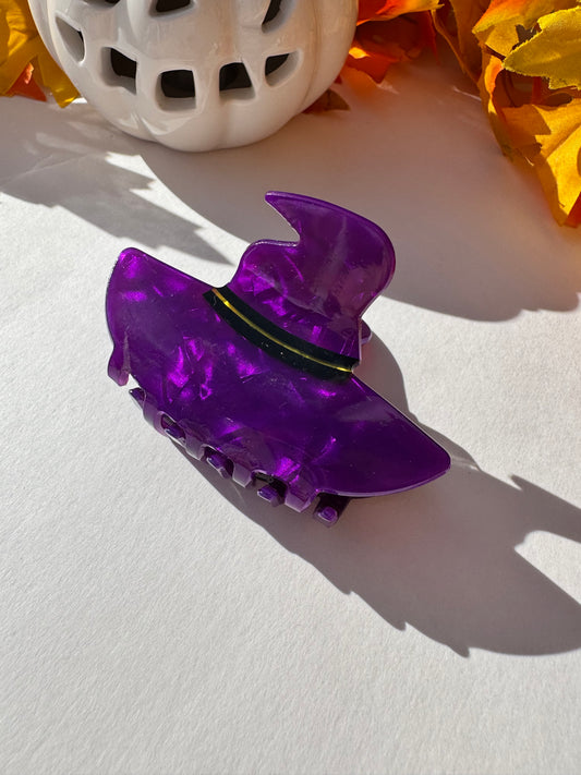 Feeling Witchy Spooky Claw