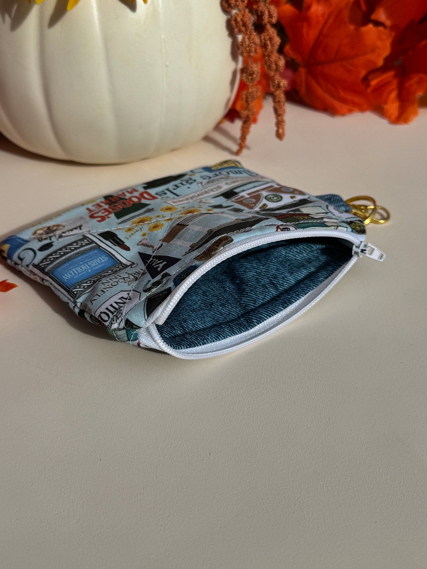 Gilmore Girls Mini Wallet Keychain