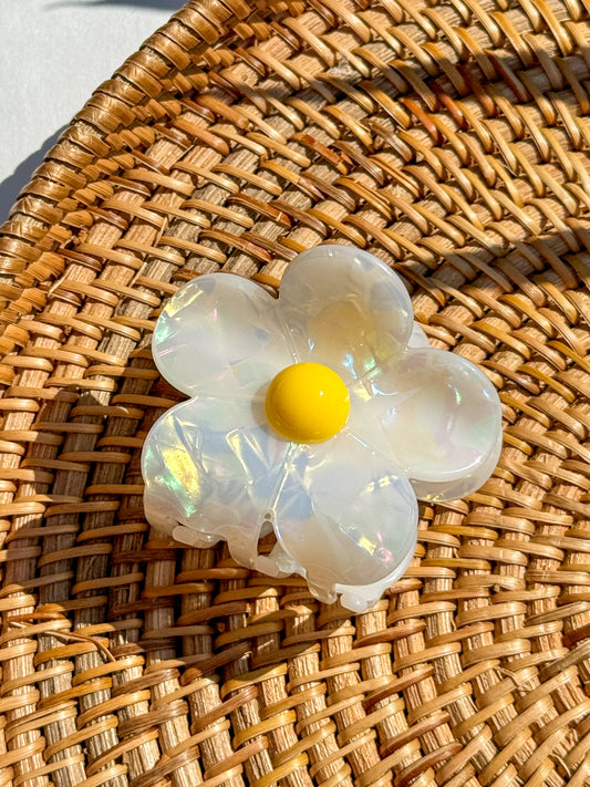 Daisy Flower Claw