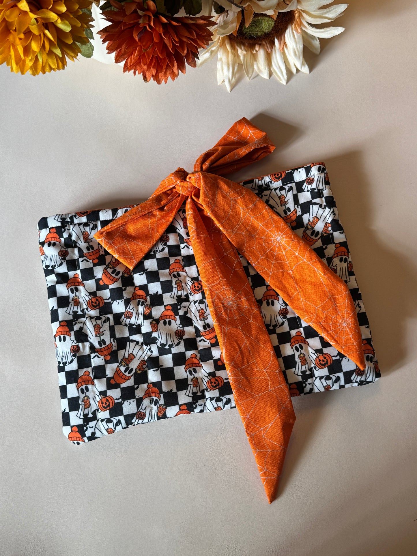 Spooky Sips Quilted Book Sleeve