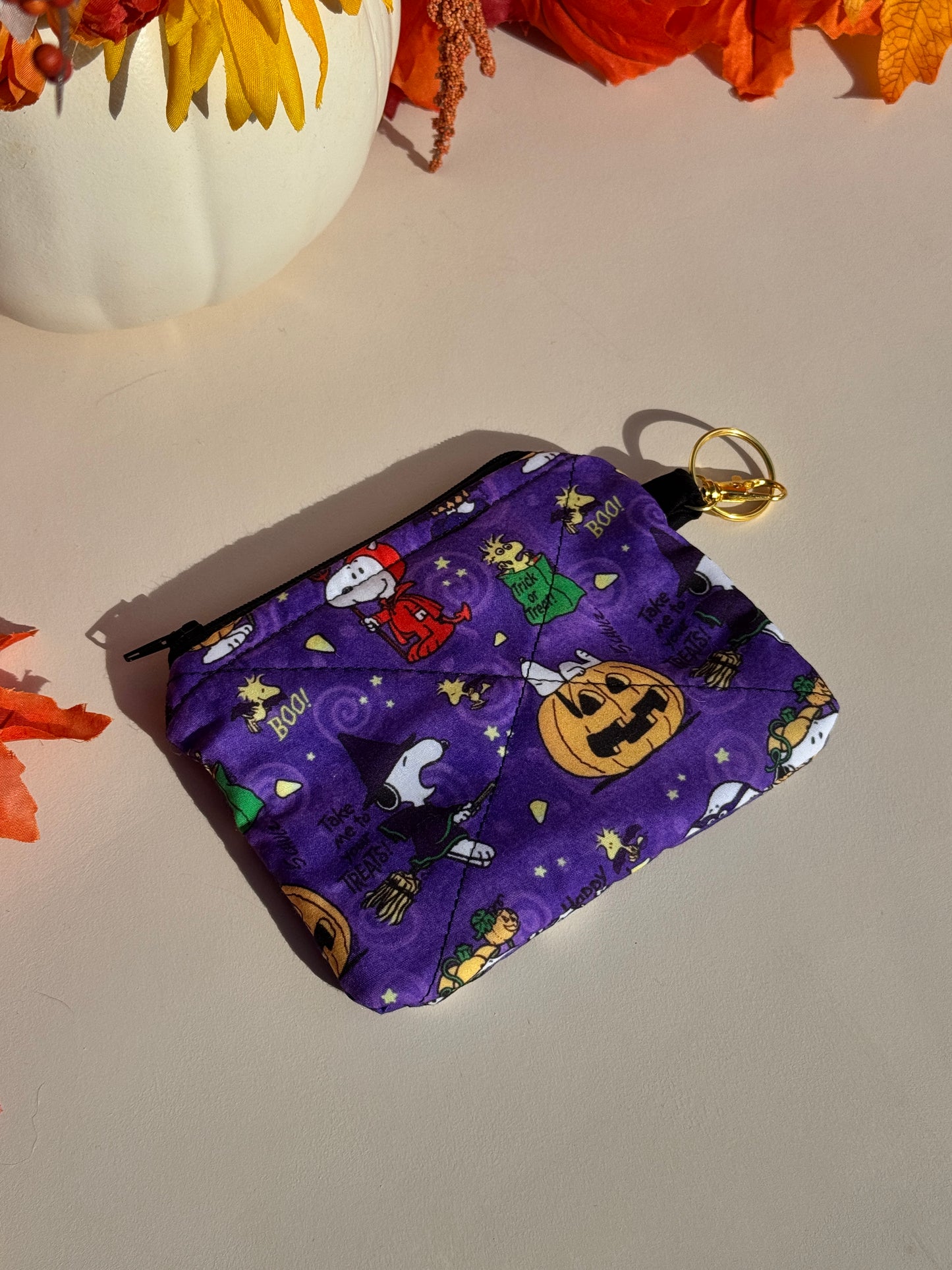Snoopy Trick Or Treats Mini Wallet Keychain
