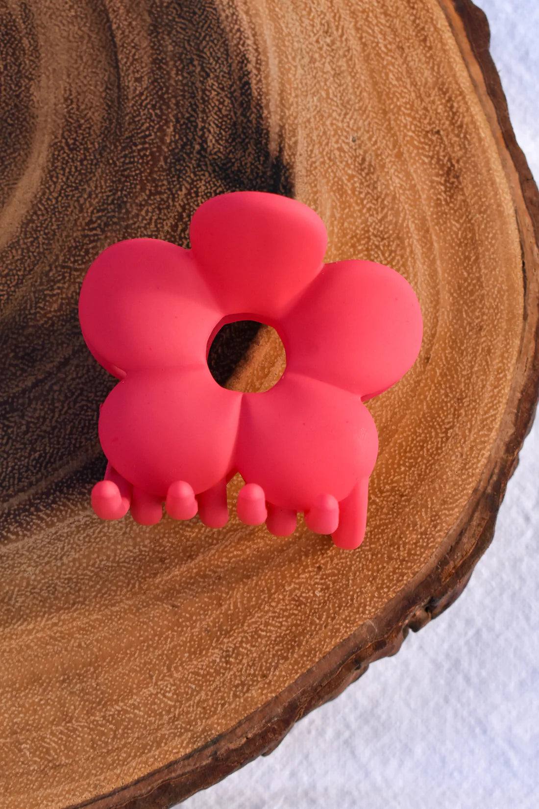 Flora Flower Claw