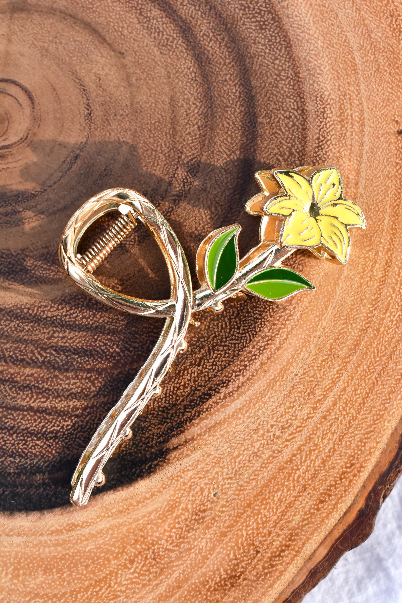 Yellow | Gold Flower Claw