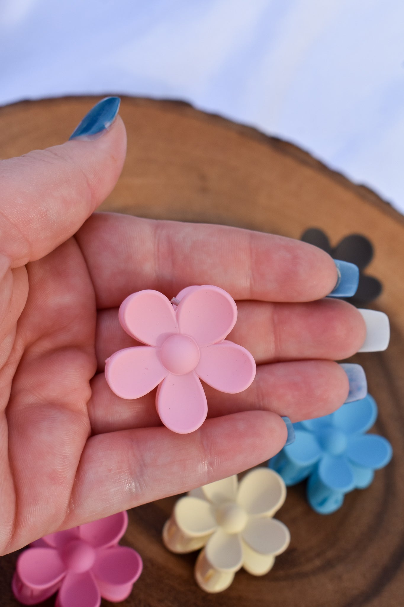 Flowers | Cutie Claws