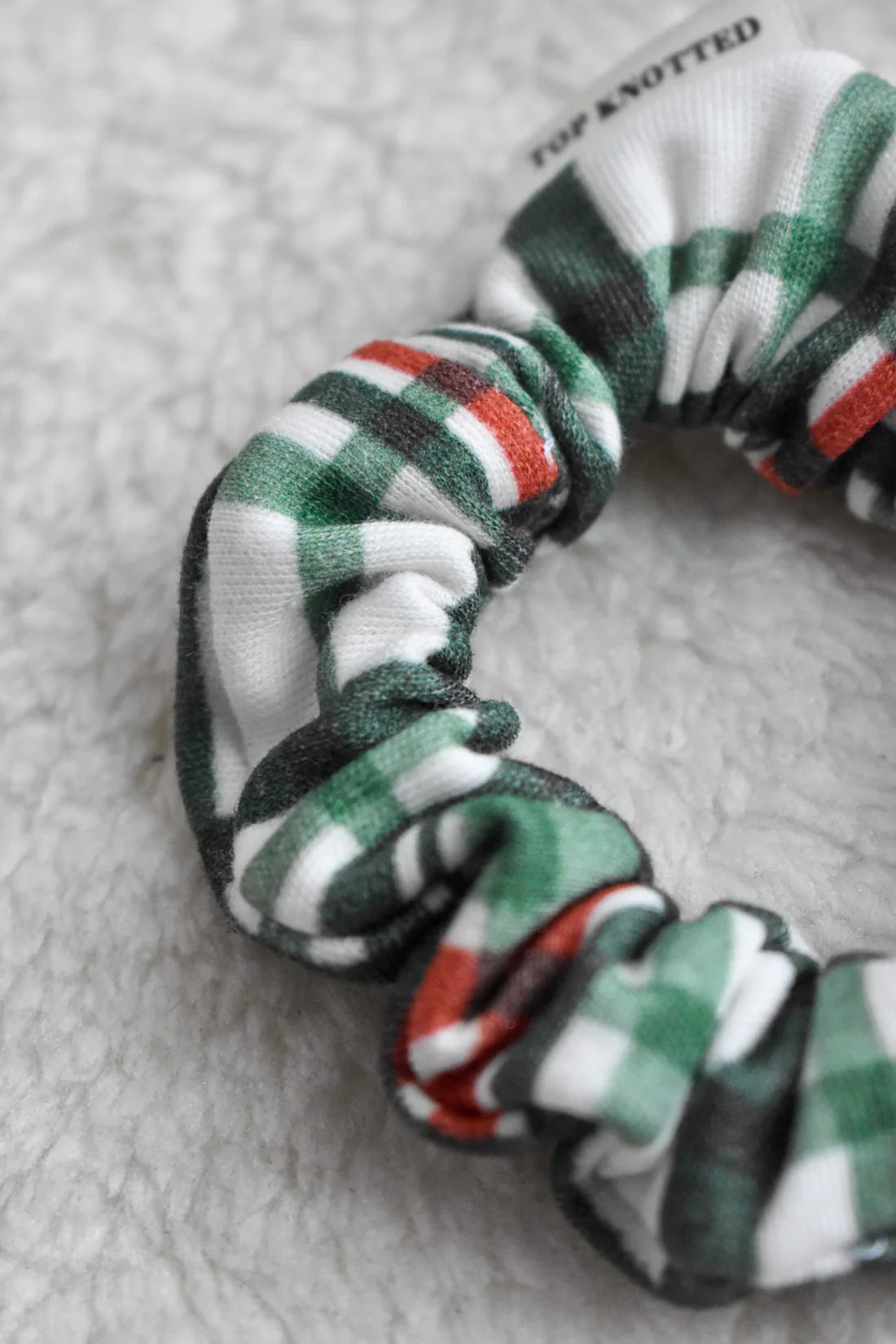 Fa La La Scrunchie