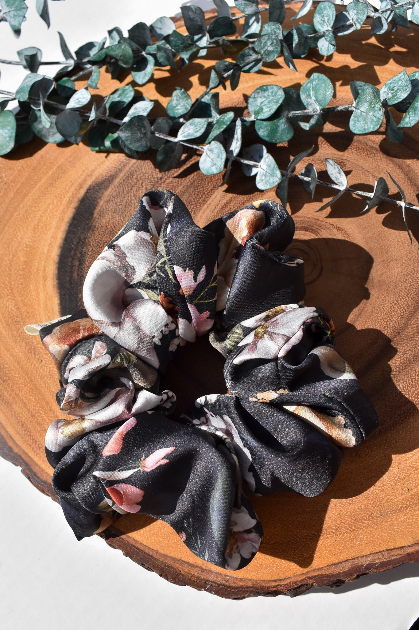 April | Classic Scrunchie