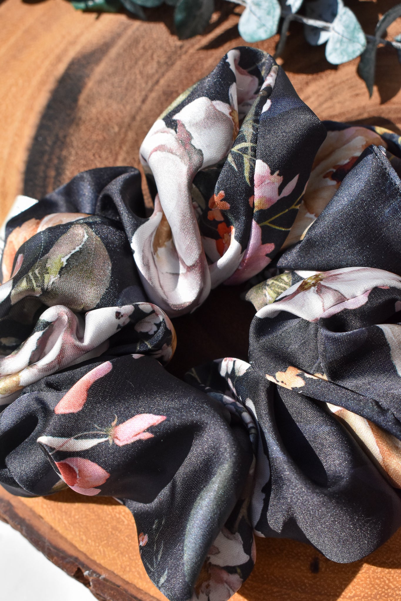 April | Classic Scrunchie
