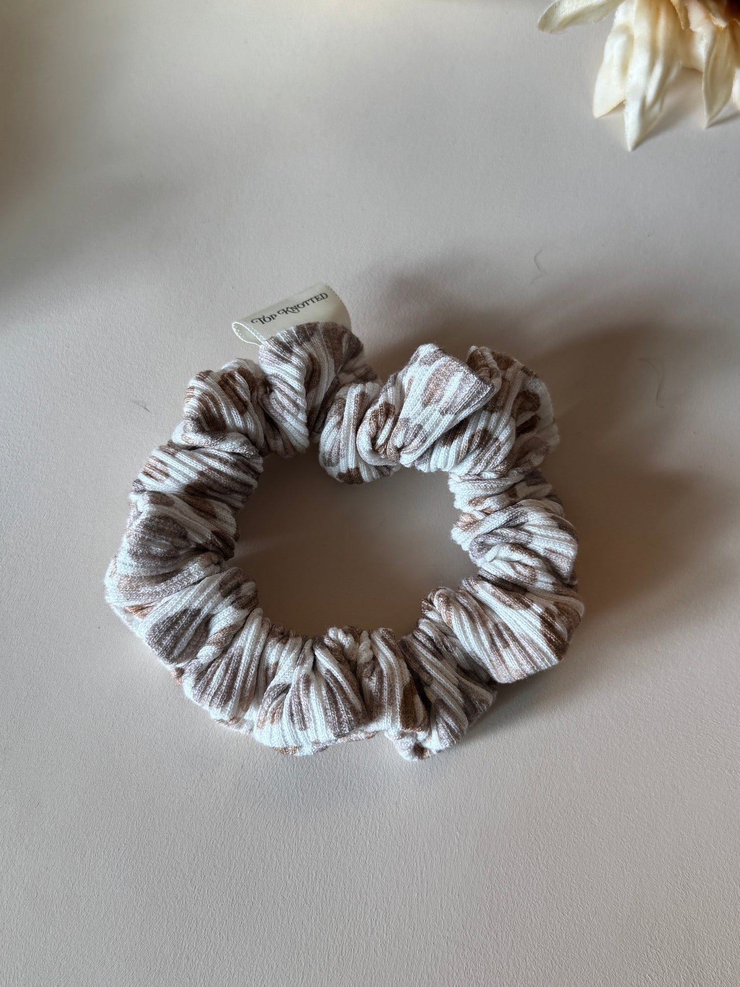 Cinnamon Spots Scrunchie