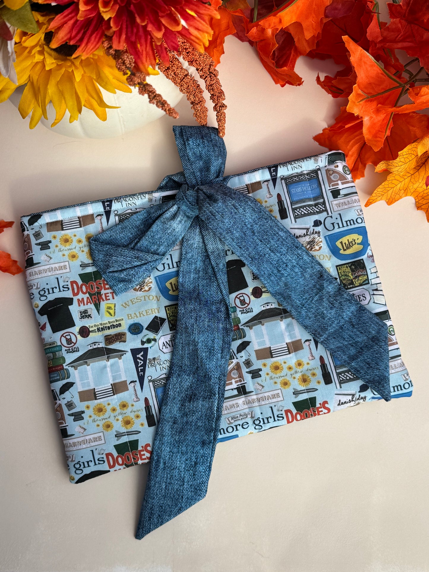 Gilmore Girls Quilted Book Sleeve