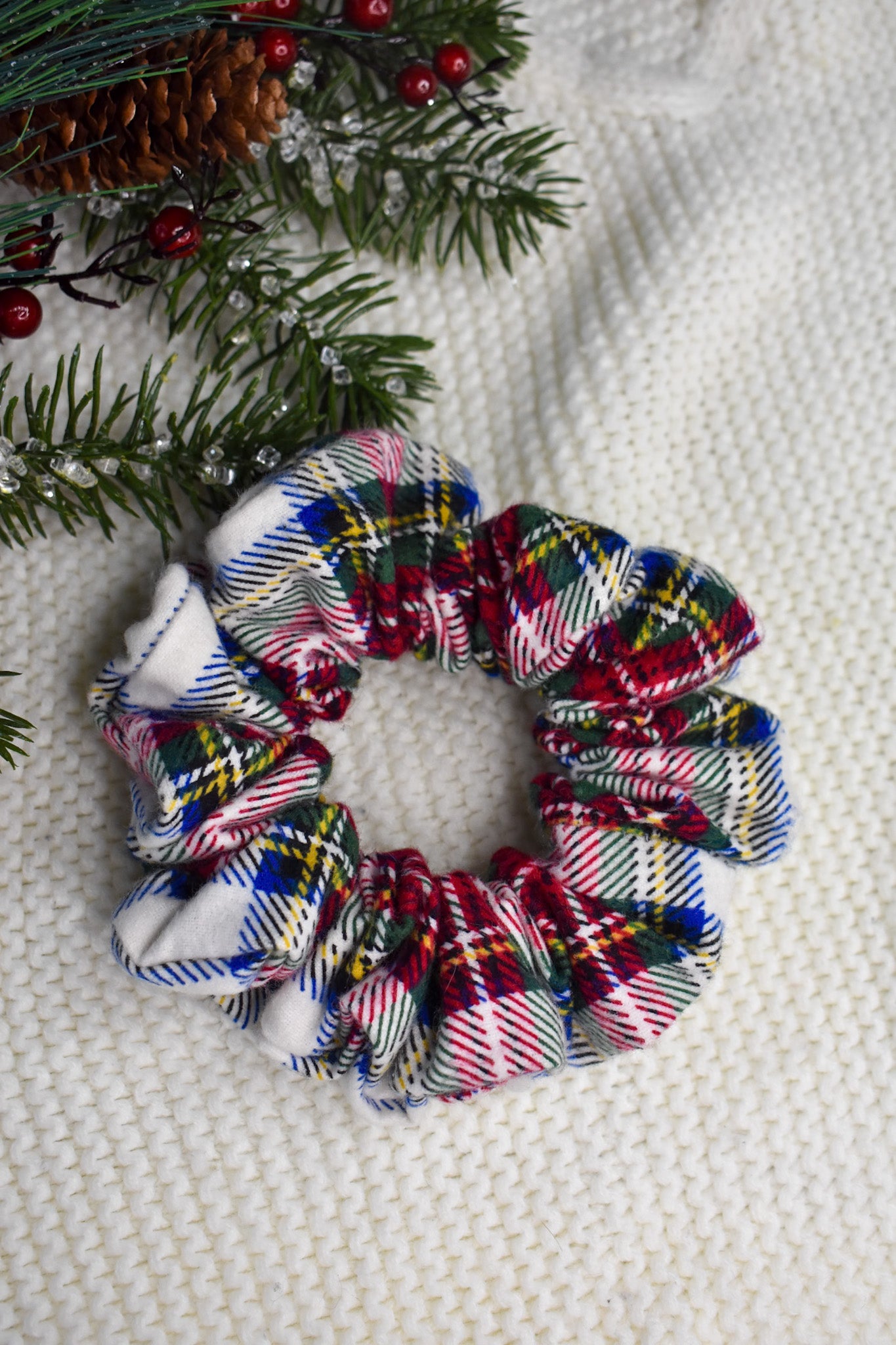 Traditions Scrunchie