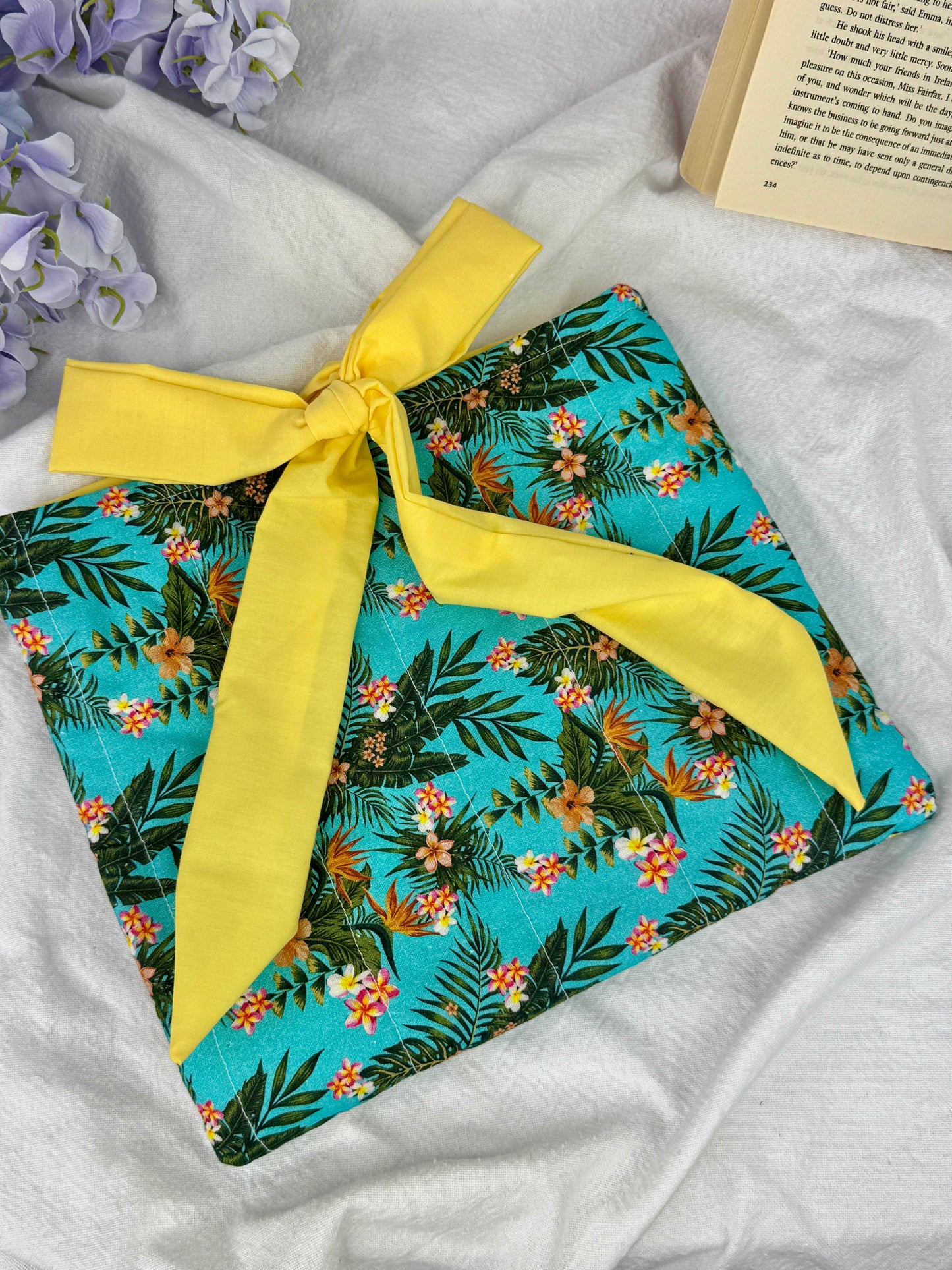 Island Time Quilted Book Sleeve