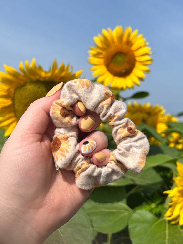 Sunflower Dream | Skinny Scrunchie
