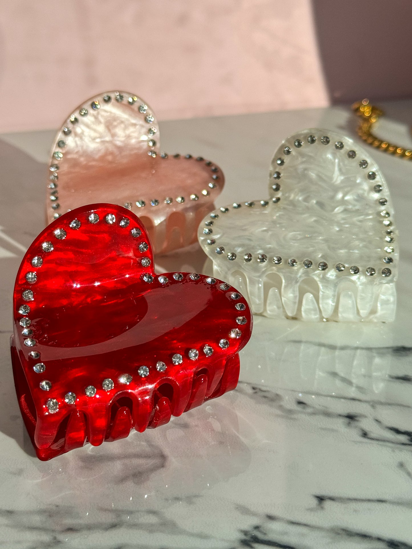 Glam Heart Claw Clip