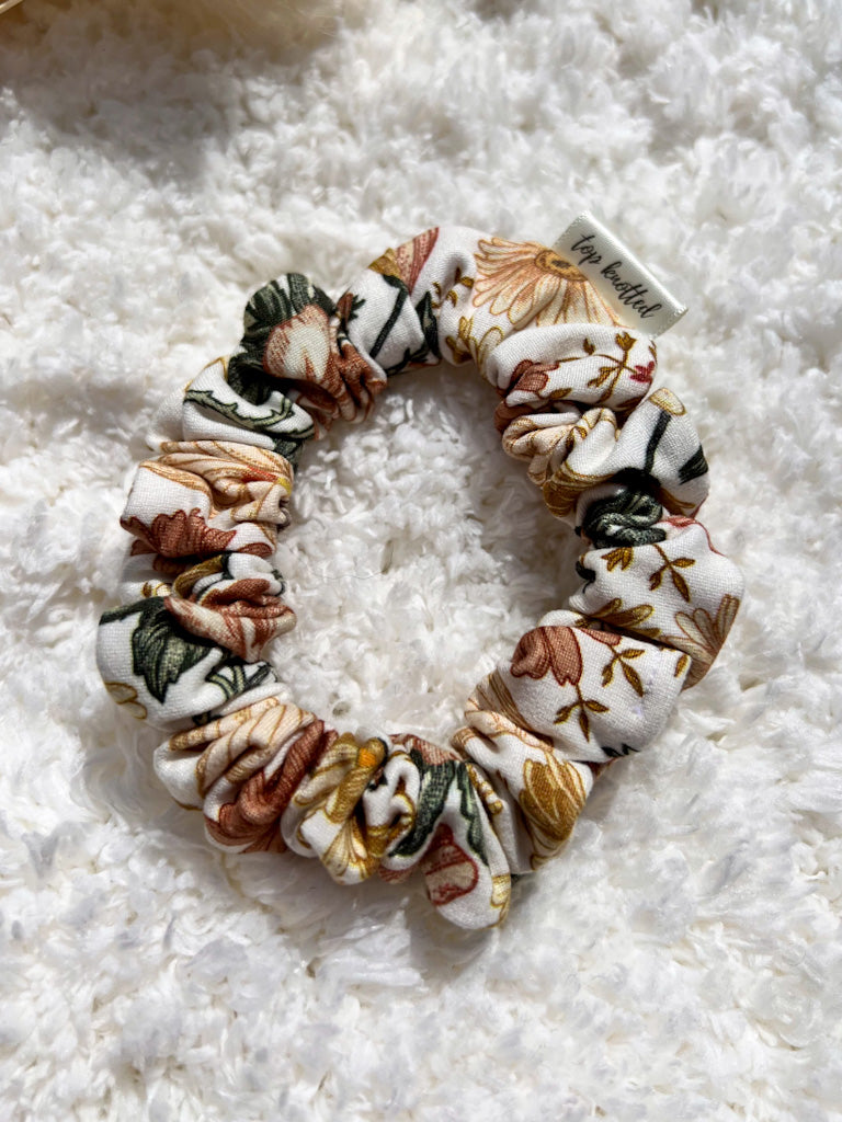 Golden Fields | Skinny Scrunchie