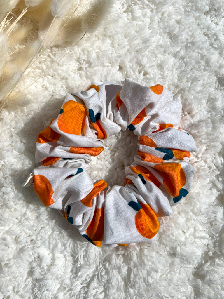 Peachy Keen | Classic Scrunchie