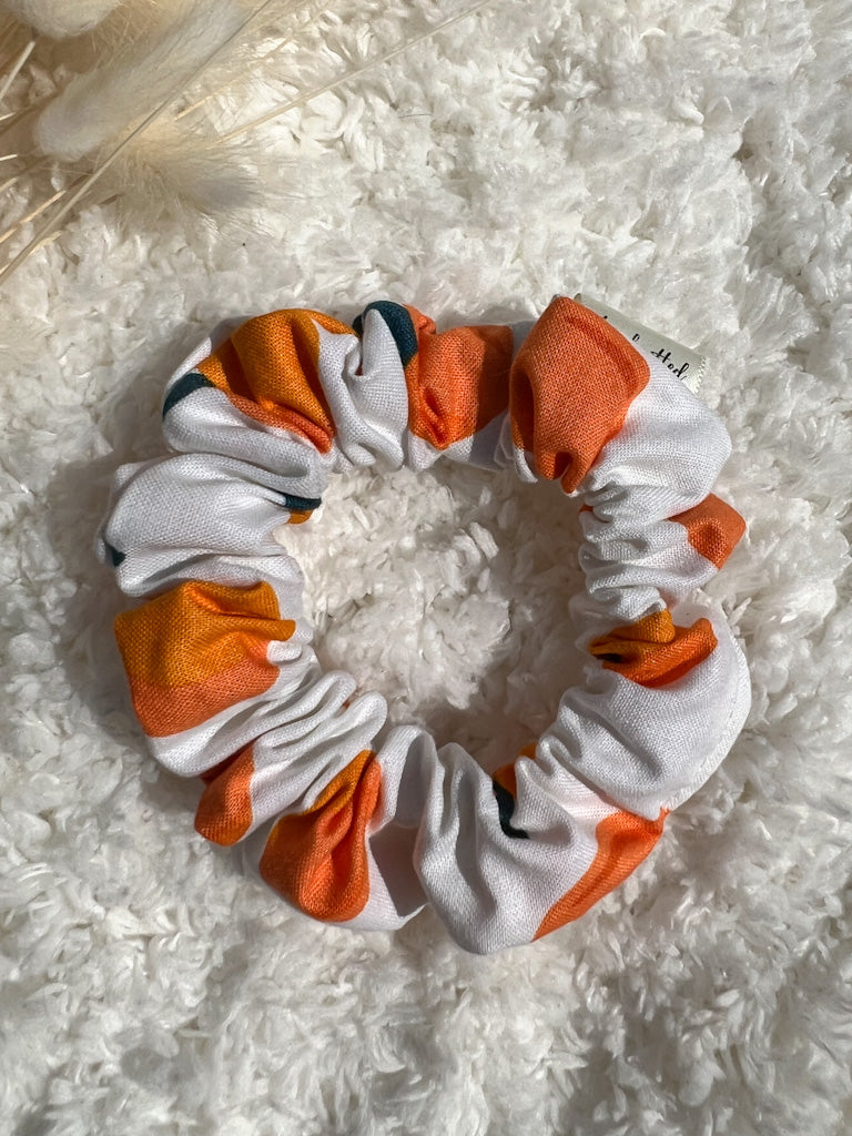 Peachy Keen | Skinny Scrunchie