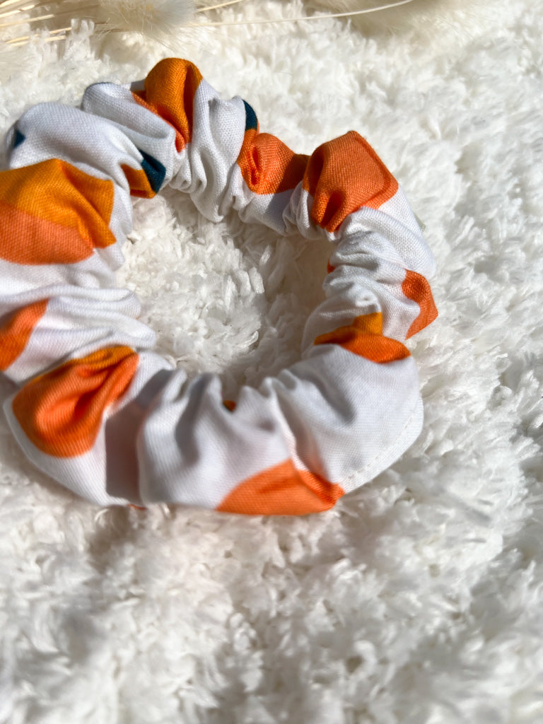 Peachy Keen | Skinny Scrunchie