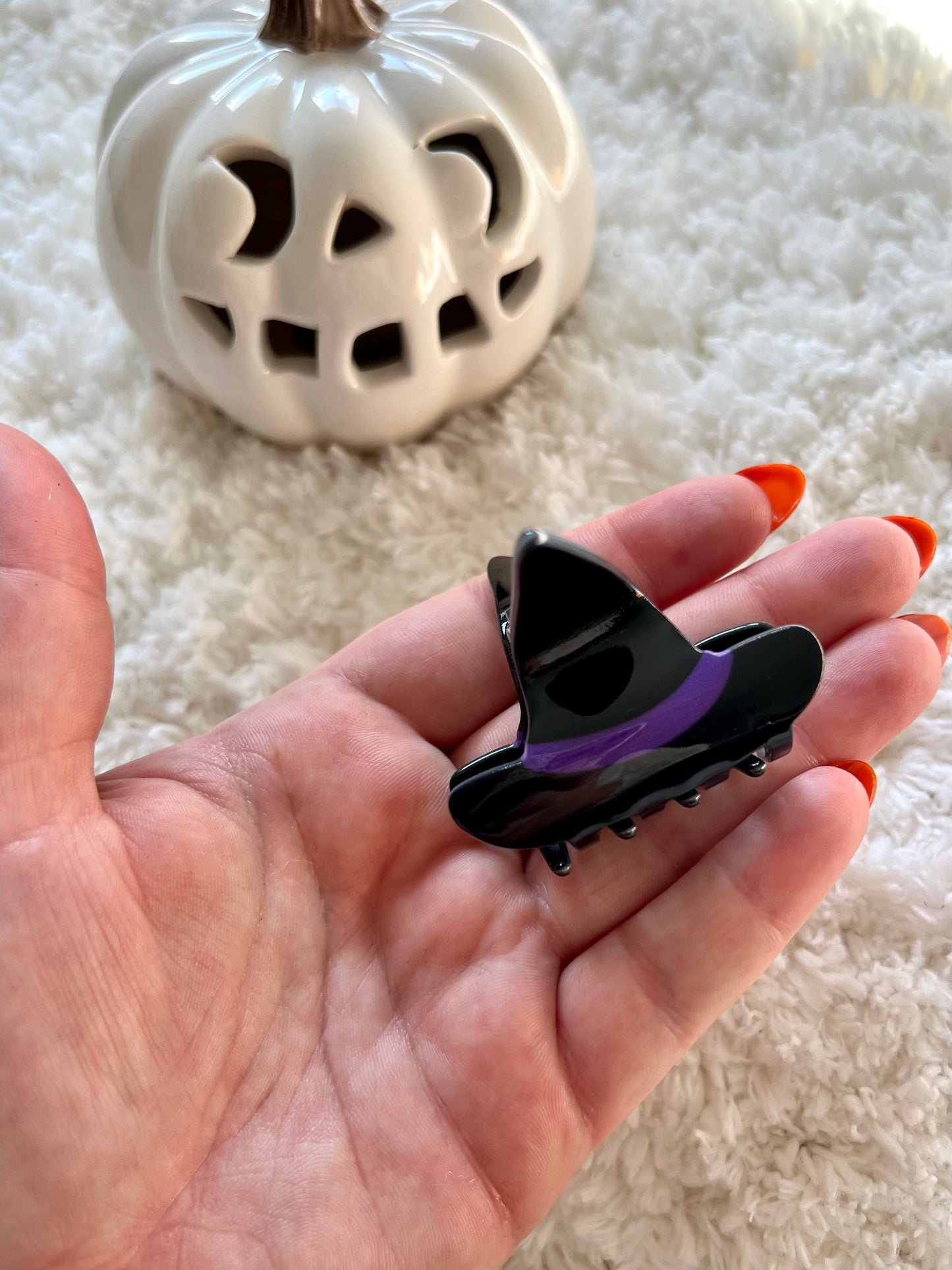 Basic Witch | Spooky Claw