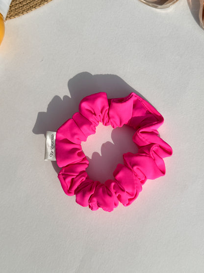 Cosmopolitan Swim Scrunchie