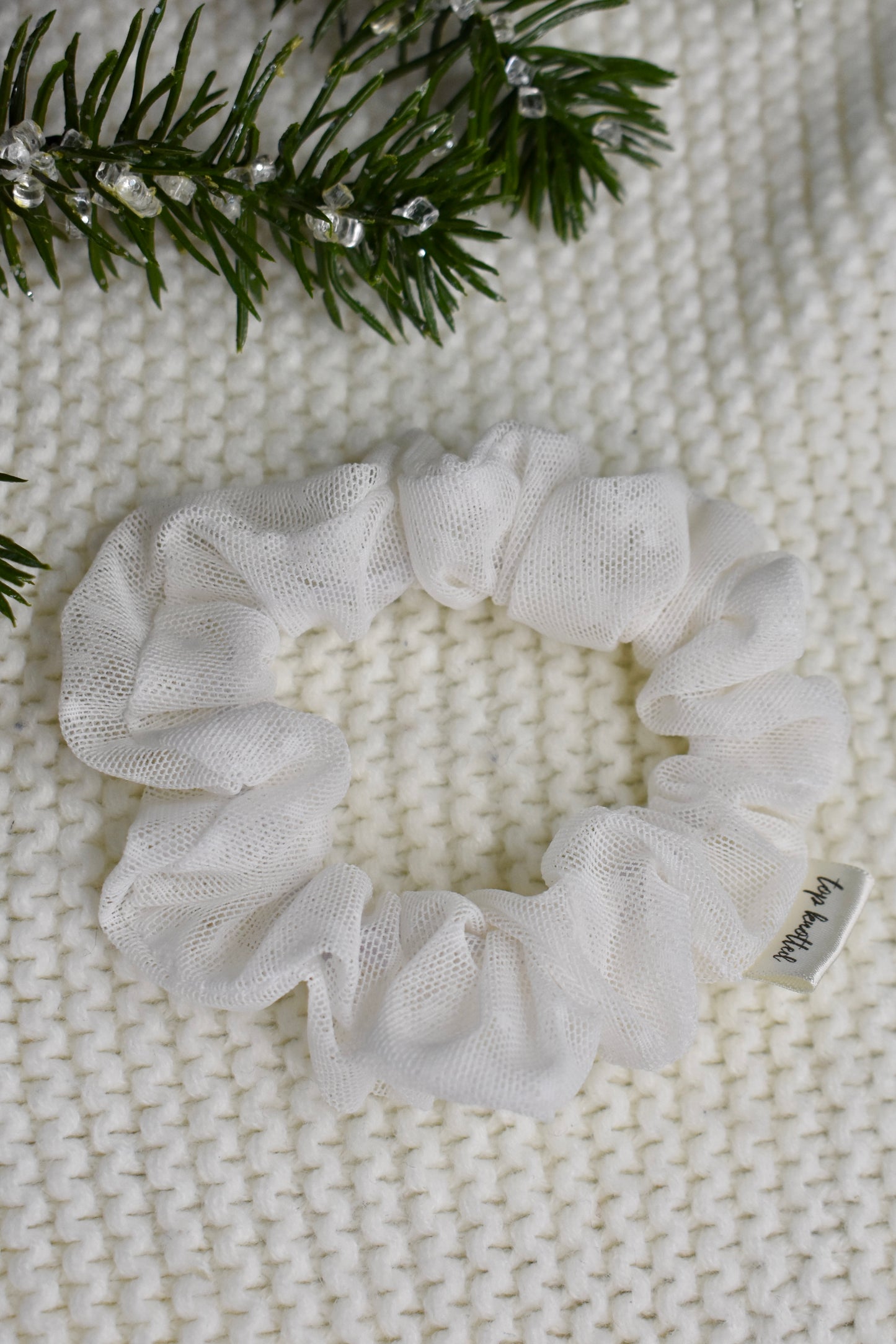 Snow Fall | Skinny Scrunchie