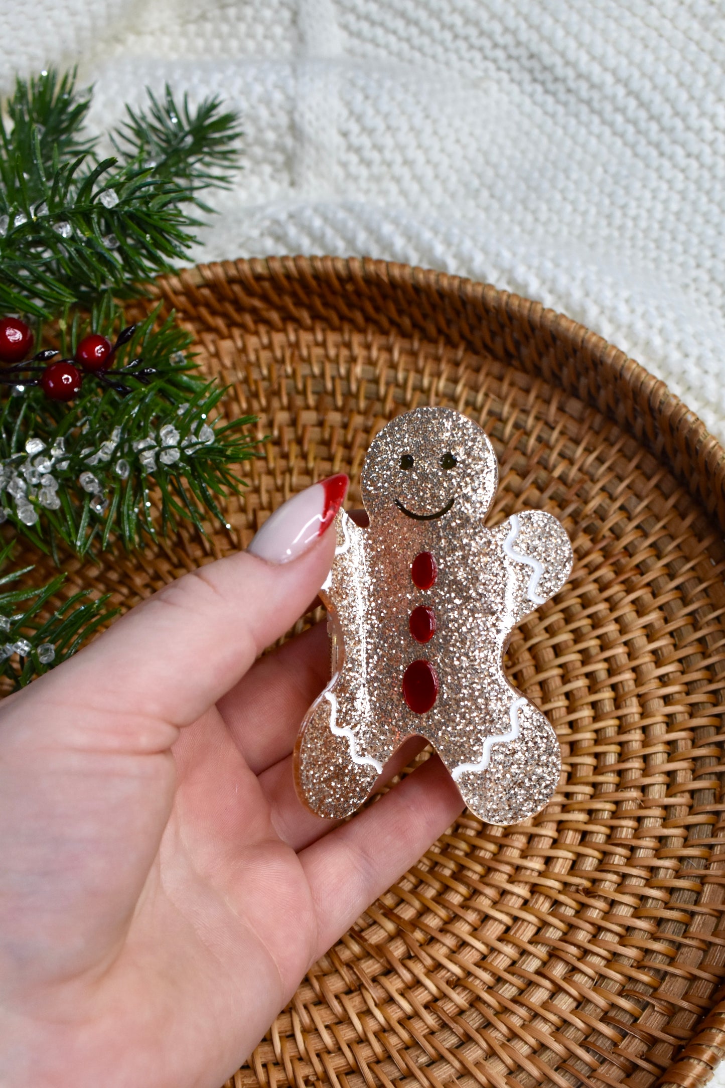 Gingerbread Man | Claw