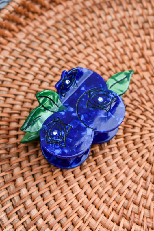 Blueberry Pop Statement Claw