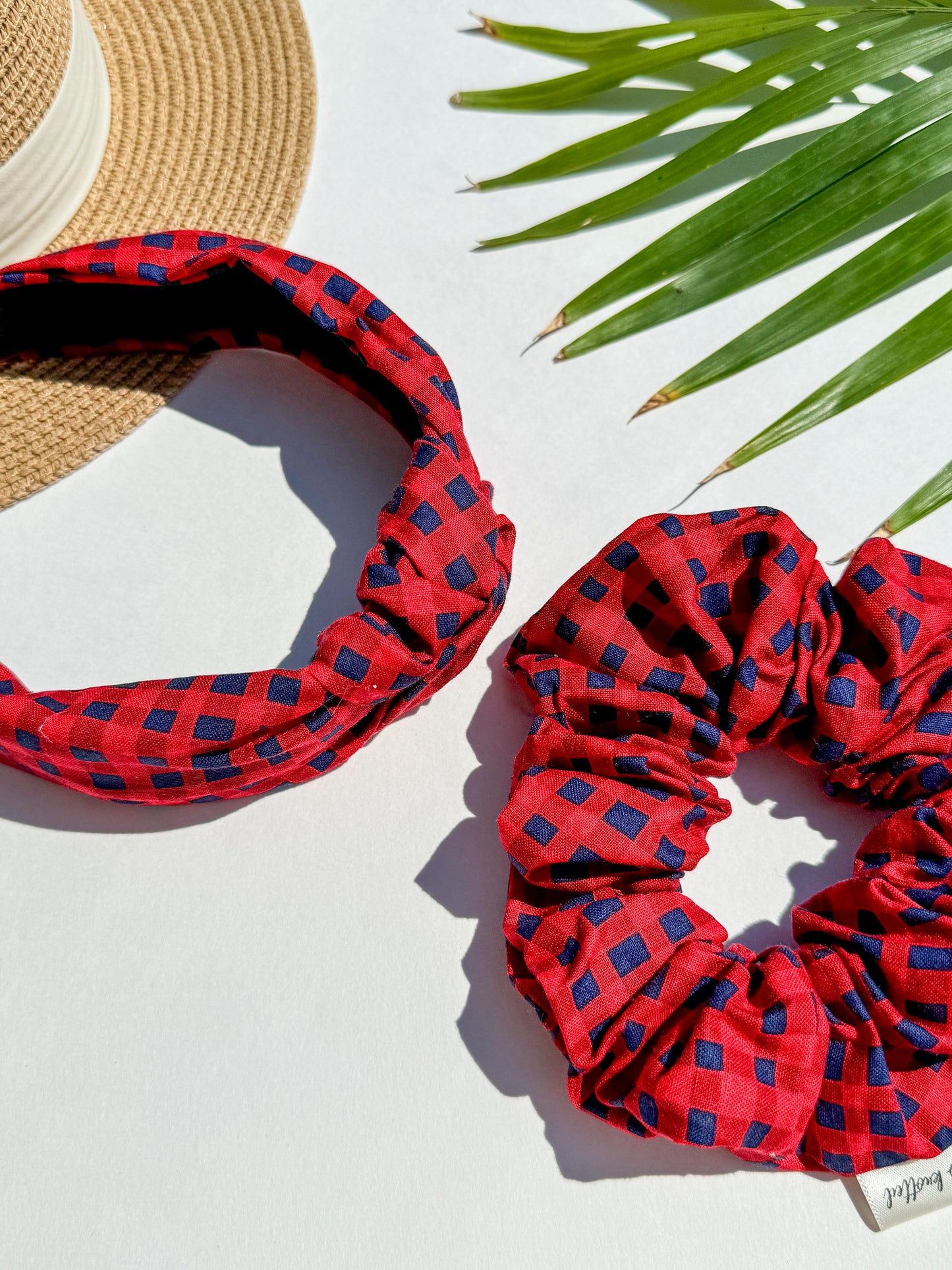 Canadiana | Classic Scrunchie