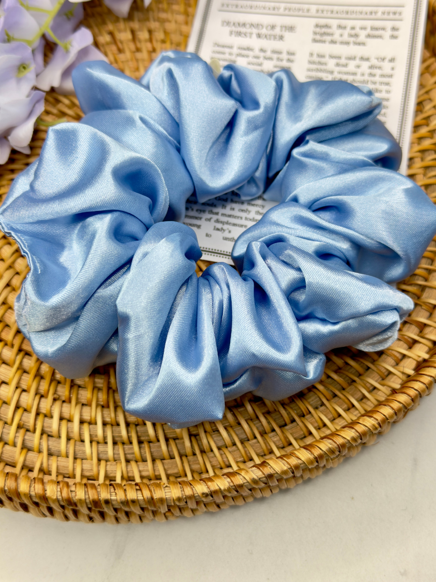 Daphne | Classic Scrunchie