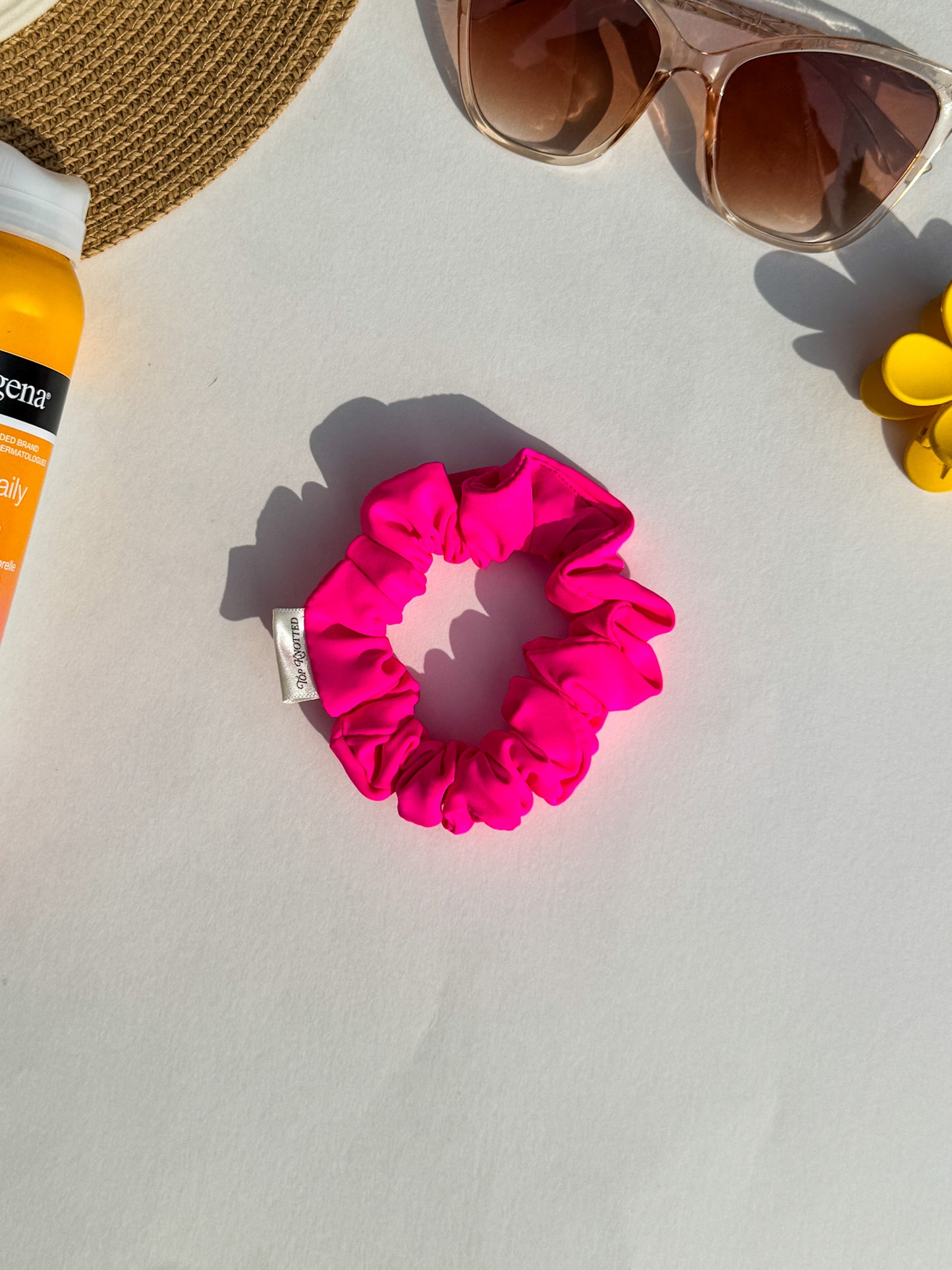 Cosmopolitan Swim Scrunchie