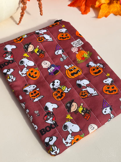 Charlie Brown Halloween Kindle Sleeve