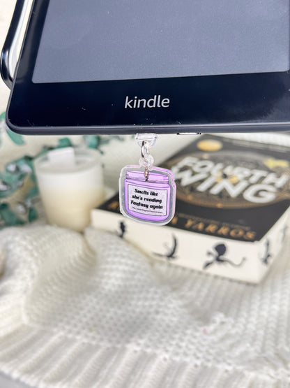 Smells Like She's Reading Fantasy Kindle Charm