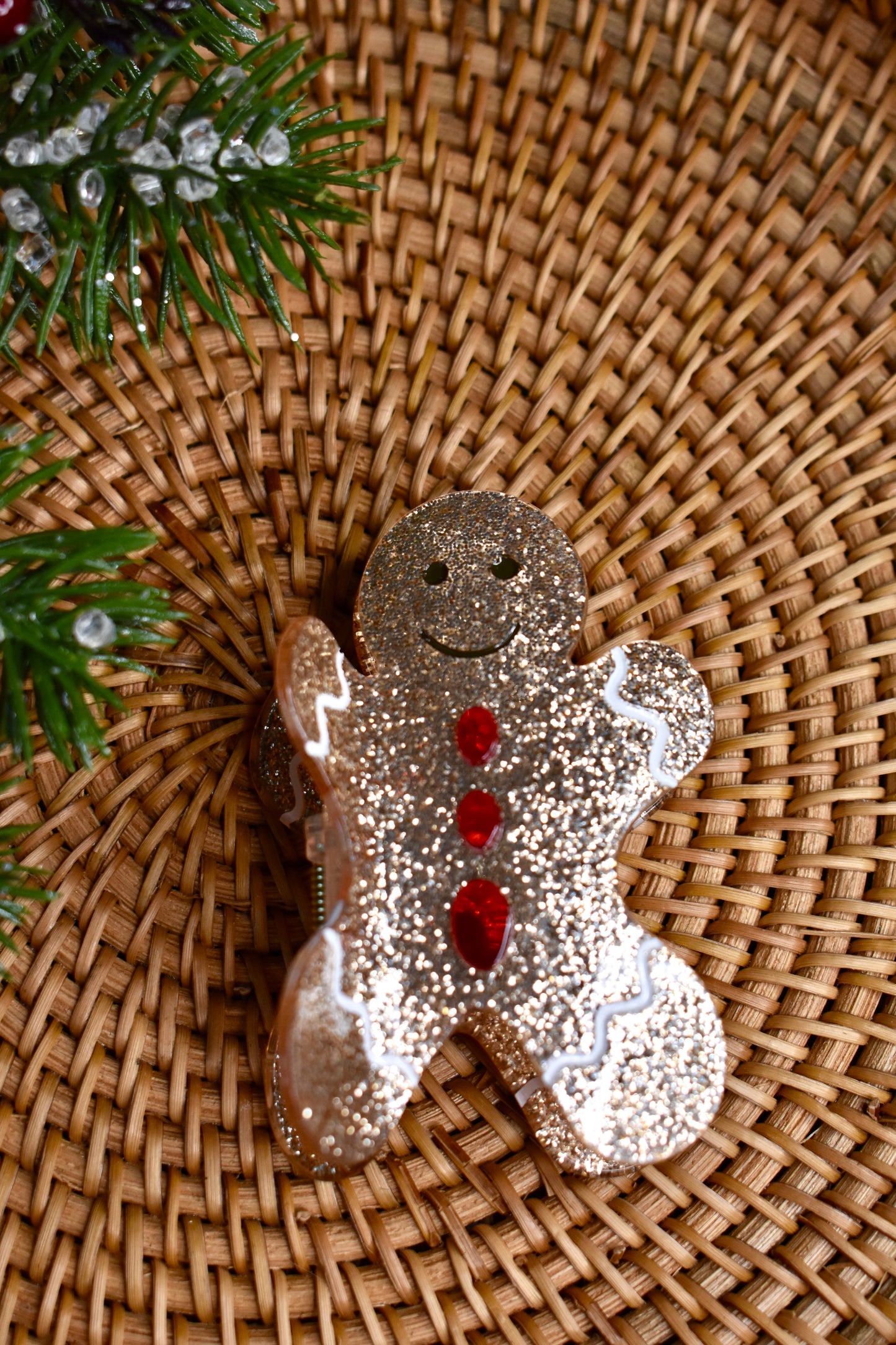 Gingerbread Man | Claw