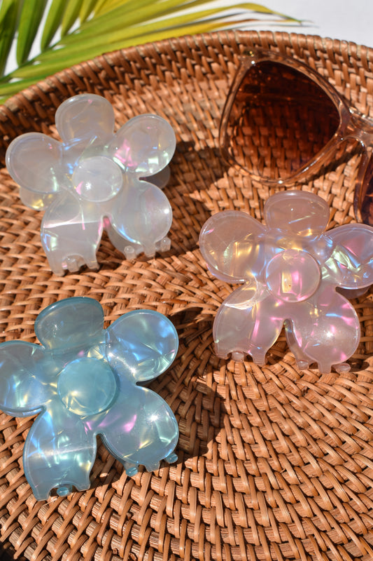Iridescent Flower Claw