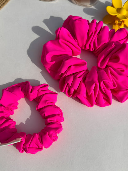 Cosmopolitan Swim Scrunchie