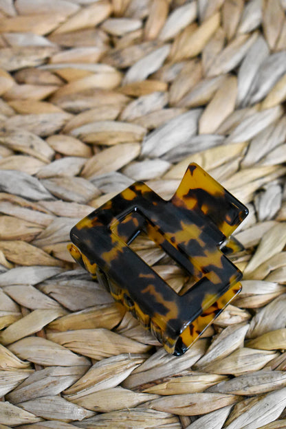 Dark Tortoise Square Claw Clip