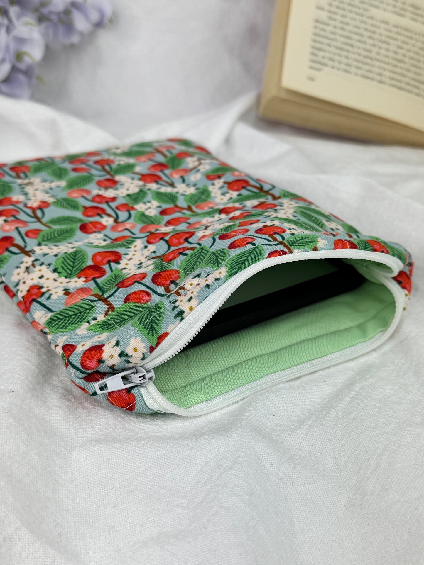 Bloom and Berry Quilted Kindle Sleeve