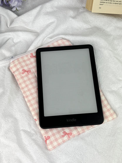 Pink Picnic Quilted Kindle Sleeve