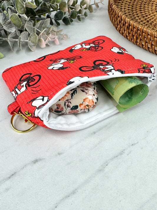 Snoopy On The Go Mini Wallet Keychain