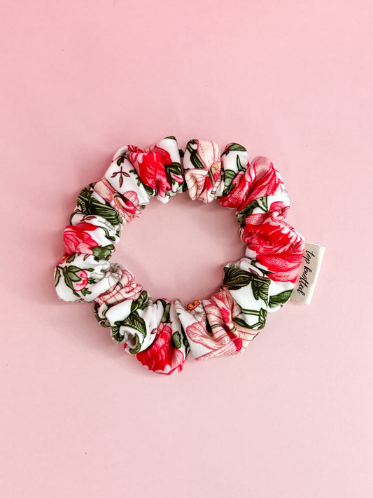 Lovely Flora | Skinny Scrunchie