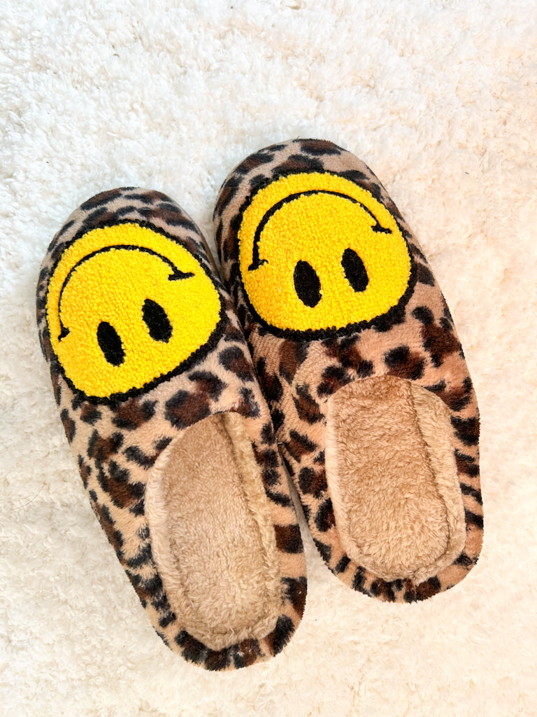 Leopard Smile Slippers