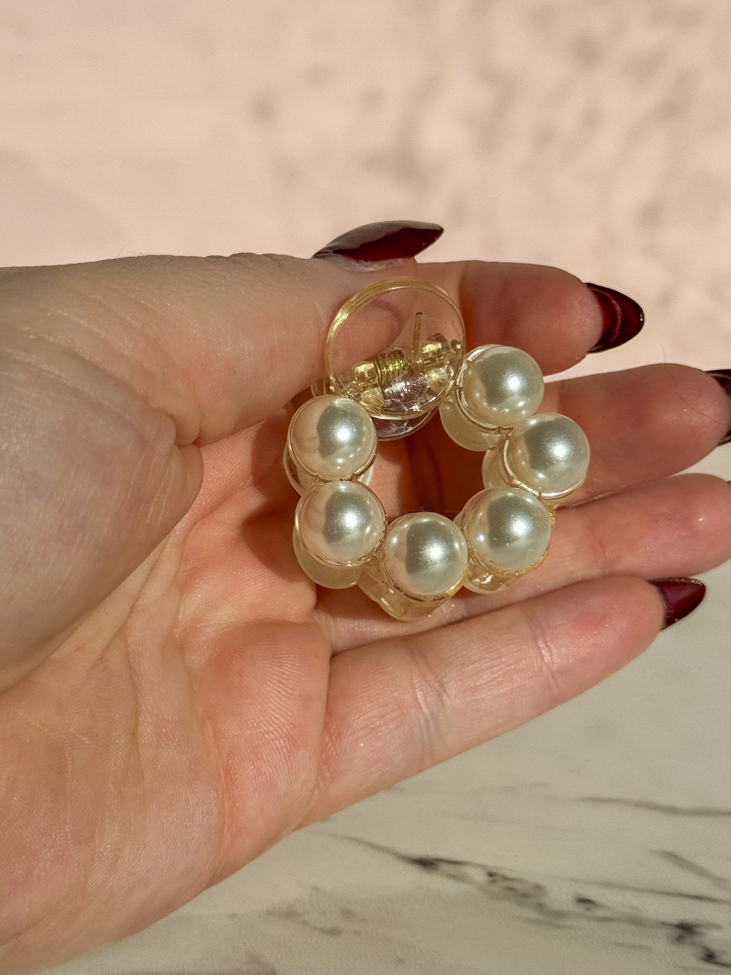 Posh Pearl | Claw Clip