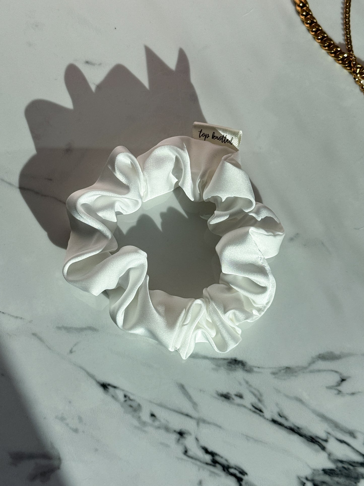 Ivory Glow | Skinny Scrunchie