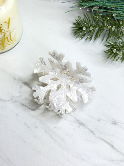 Snowflake Holiday Claw