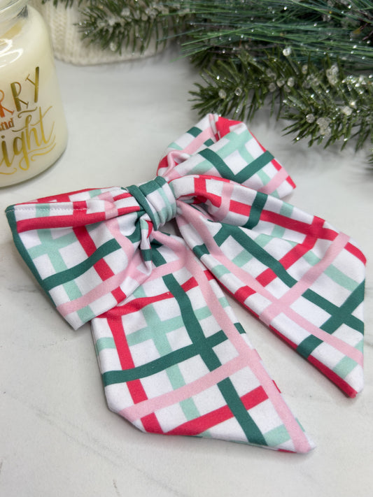 Wavy Winter Plaid Bow Clip