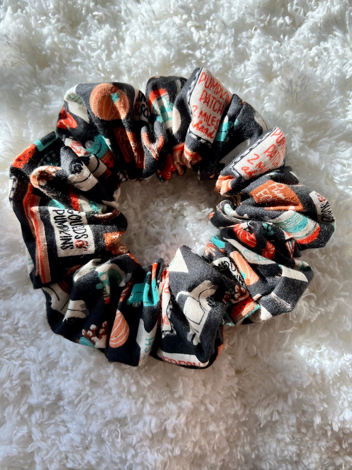 Pumpkin Farm | Classic Scrunchie